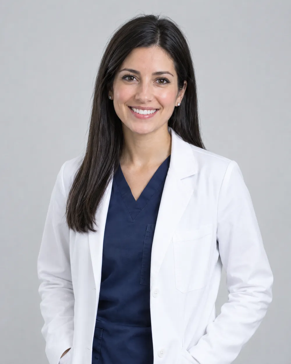 Retrato da Dra. Beatriz Lima, dentista jovem de cabelos escuros